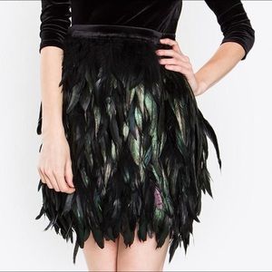 Real feather mini skirt